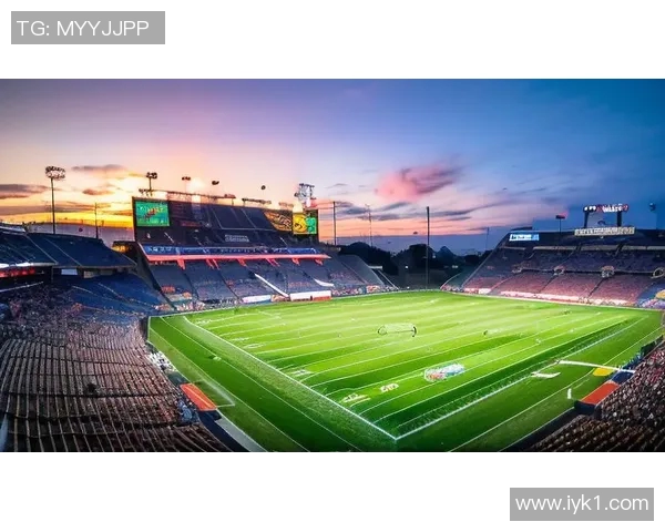 梦幻球星闪耀绿茵场个性壁纸展现足球激情与荣耀